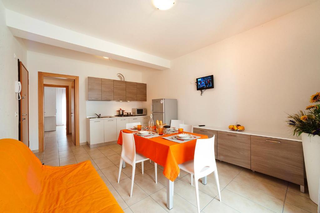 Residence Galleria Gran Mado Caorle Rum bild